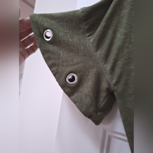 H&R T-Shirt Dress - Picture 6 of 12